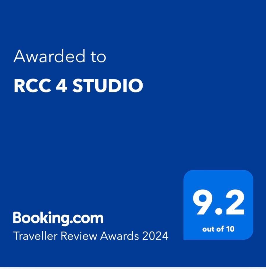 Rcc 4 Studio Appartamento Focşani Esterno foto